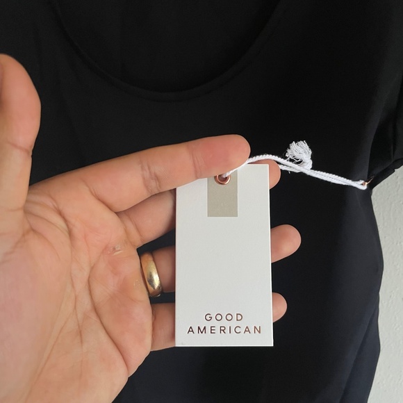 Good American Scuba Cropped Scoop Tee - Picture 6 of 7